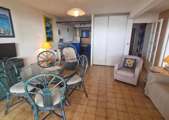 2 Pièces, Vue Mer, Près Port, 4 Pers, Parking, Ascenseur, - Fr-1-780-51 * Sainte-Maxime