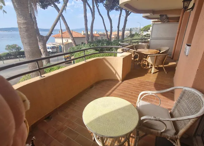 Apartamento 2 Pieces Vue Avec Parking Proche - Fr-1-780-51 *