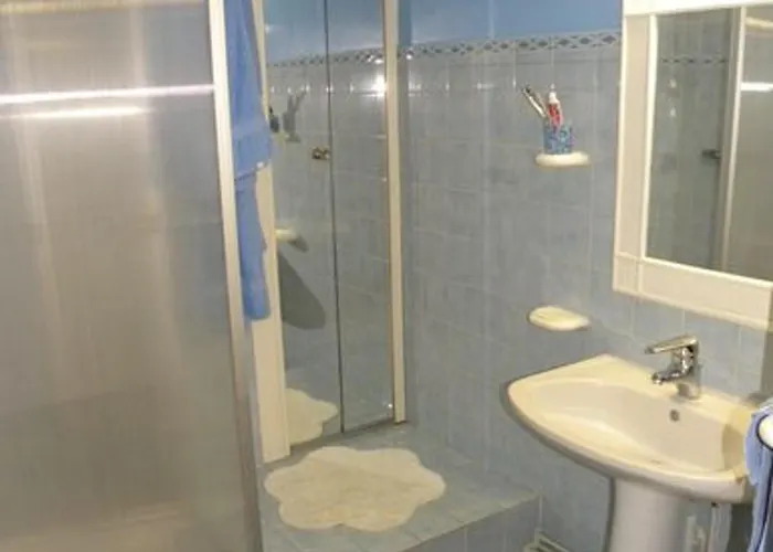 2 Pieces Vue Avec Parking Proche - Fr-1-780-51 Apartamento Sainte-Maxime